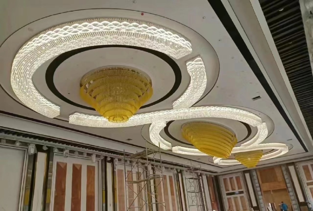 Elevate Every Celebration: Dutti's LED Modern Non-standard Chandelier Round Crystal Ceiling Pendant Lighting for Banquet Hall